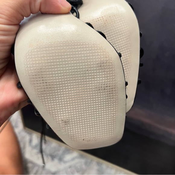 SCHUTZ Heyde black strappy heel sandals - Picture 8 of 9